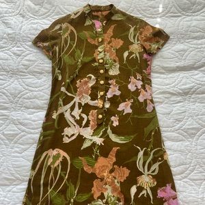 Vintage 1960’s Floral Dress with Decorative Buttons